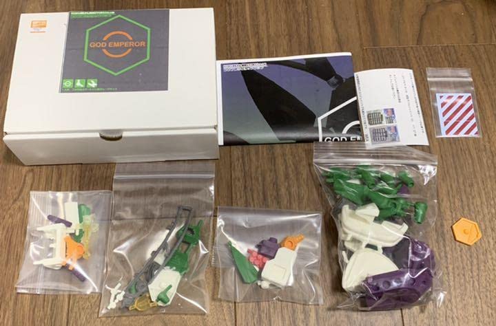 Amazon.co.jp: メダロット ゴッドエンペラー ガレージキット : DIY