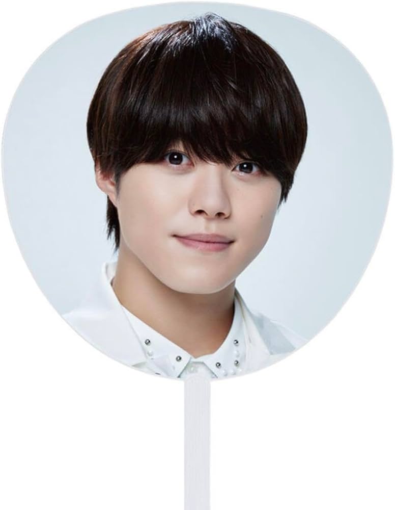 Amazon.co.jp: なにわ男子 【 ジャンボうちわ （ 大橋和也 ） 】+Alpha