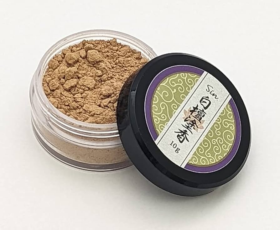 Amazon.co.jp: 日本製 特選 塗香 10g お清め香 お香 (白檀) : ホーム