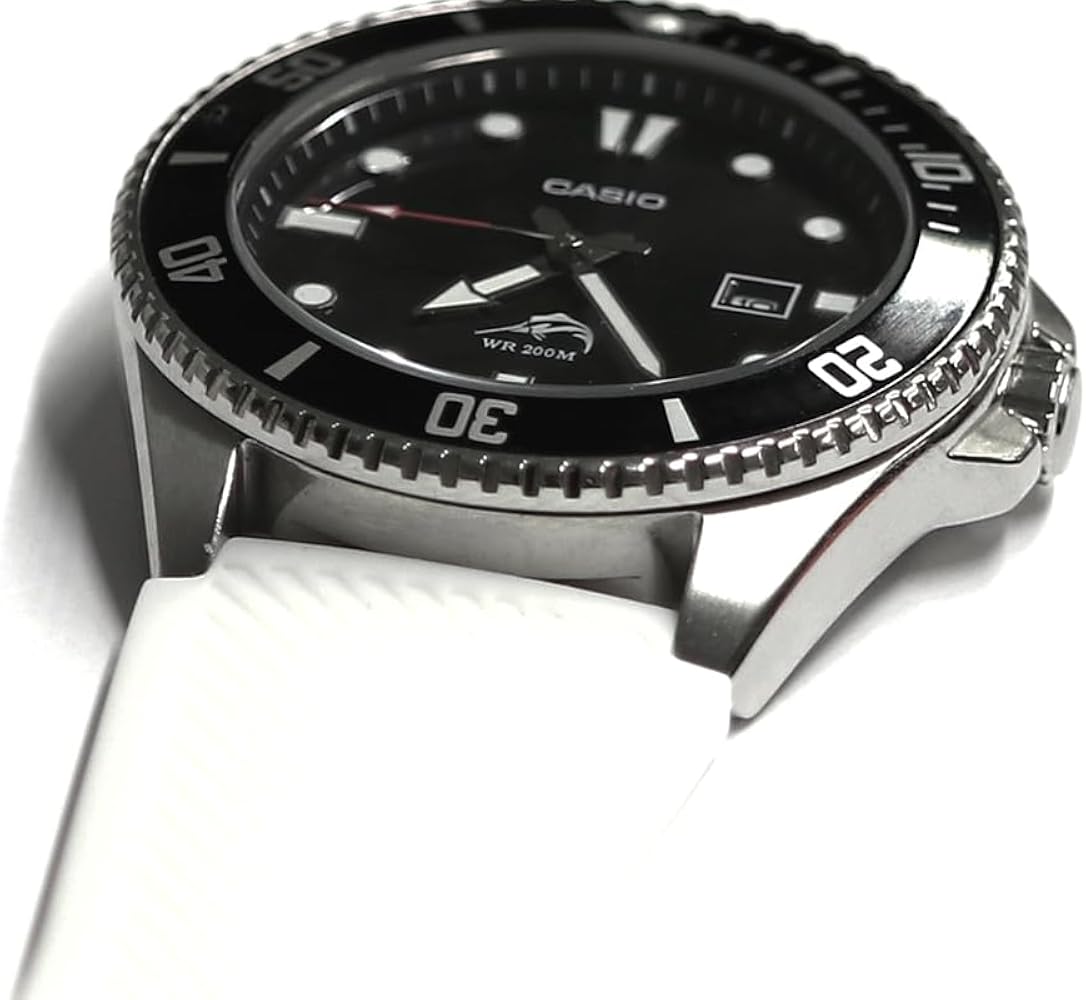 Amazon | カシオ ダイバーズ MDV-106-1AV MDV-106B-1A3V MDV-106G-1AV