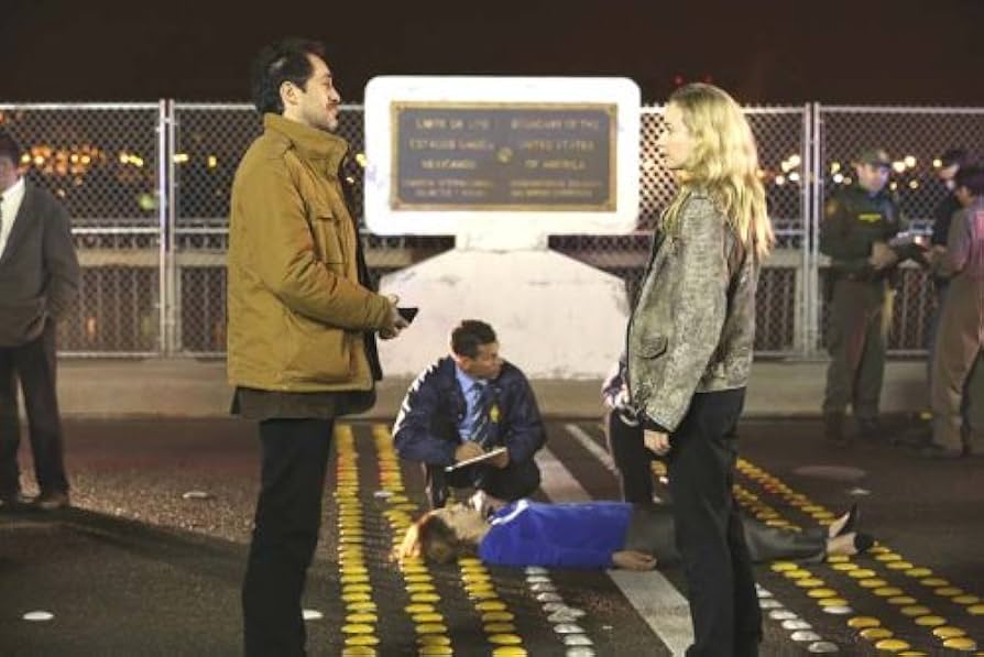 Amazon.co.jp: ザ・ブリッジ~国境に潜む闇 DVD-BOX : ダイアン