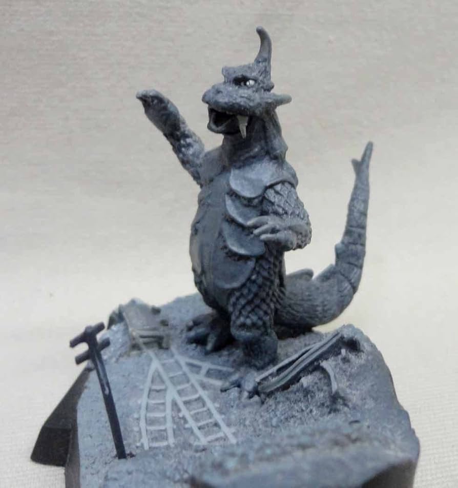 Amazon.co.jp: 怪獣戯画 ゴメスを倒せ! シークレット リトラ 怪獣名鑑