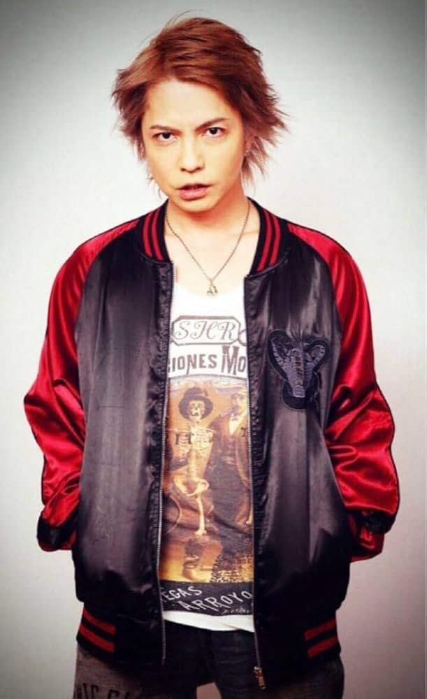 Amazon.co.jp: VAMPS UNDERWORLD BOX スカジャン付 HYDE着用 68XBG