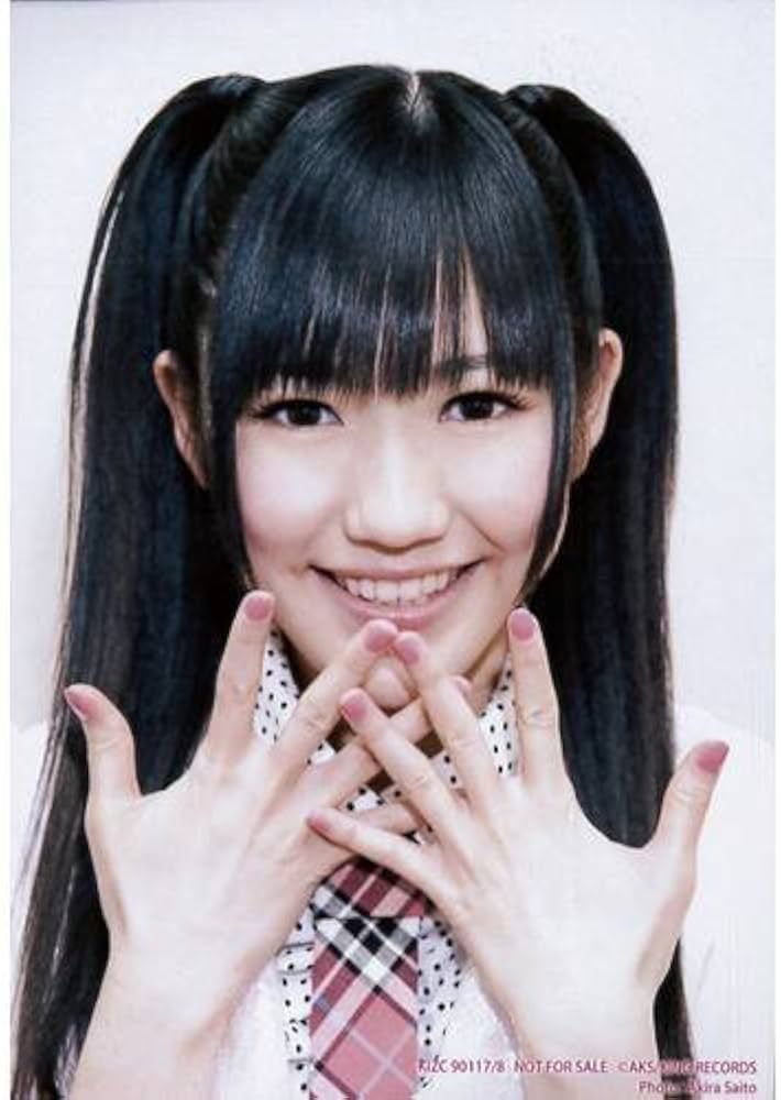 Amazon.co.jp: AKB48公式生写真ここにいたこと【渡辺麻友】 : 本