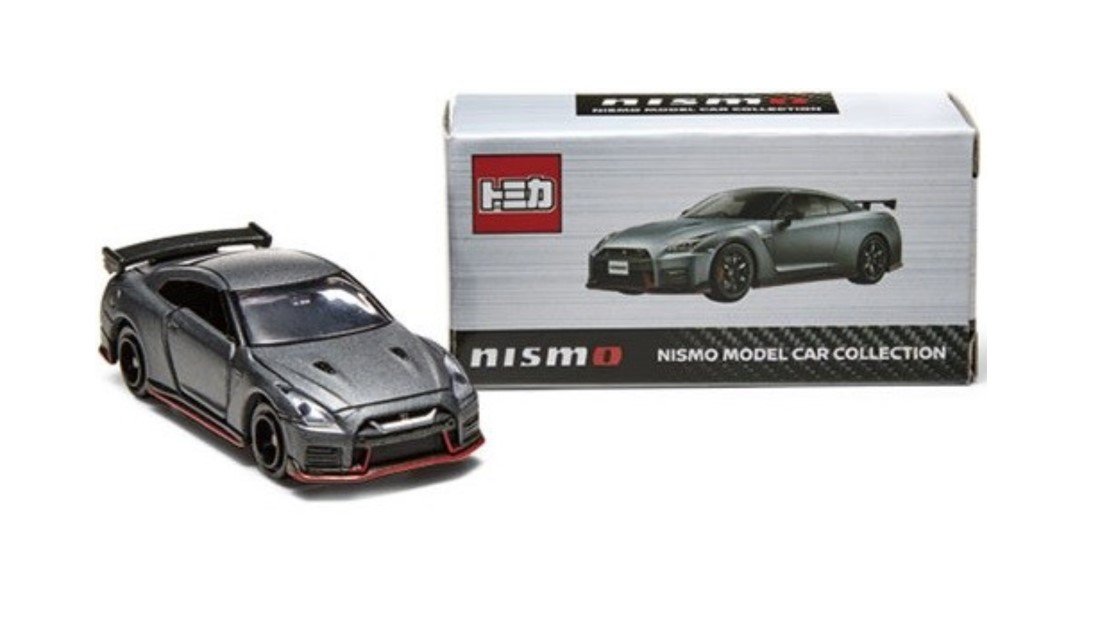 Amazon.co.jp: トミカ 日産特注 NISSAN GT-R NISMO R35 特別色 ダーク