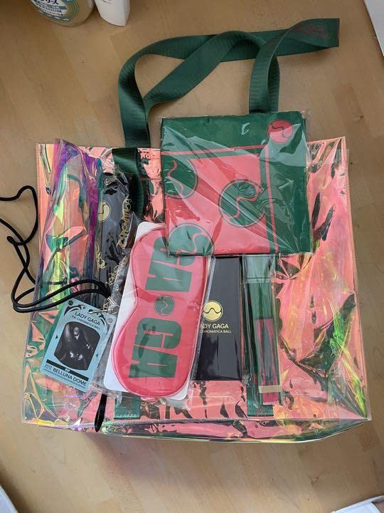 Amazon.co.jp: LadyGaGa レディーガガ VIPグッズ : おもちゃ