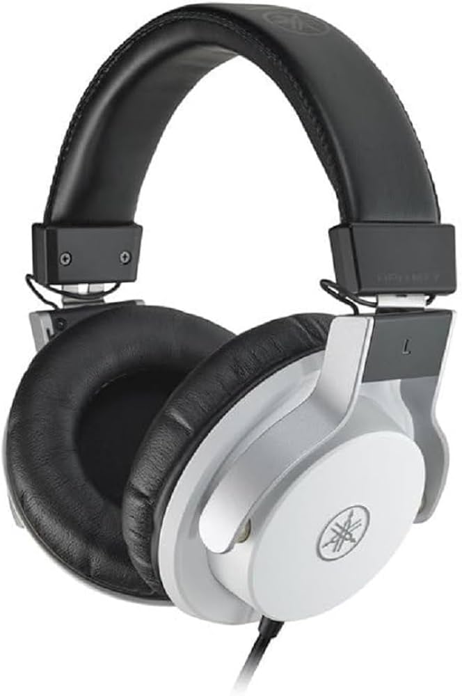 Amazon.com: Yamaha PAC HPH-MT7W Monitor Headphones, White