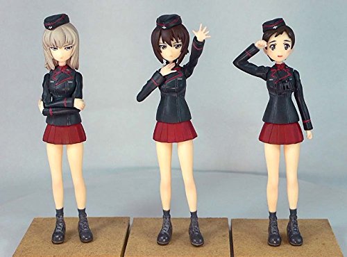 Amazon | 1/16スケール ガールズ&パンツァー レジン製フィギュア3体