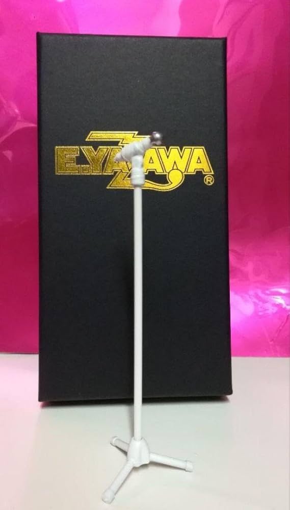 Amazon.co.jp: ☆矢沢永吉風 ミニチュア マイクスタンド☆ : おもちゃ