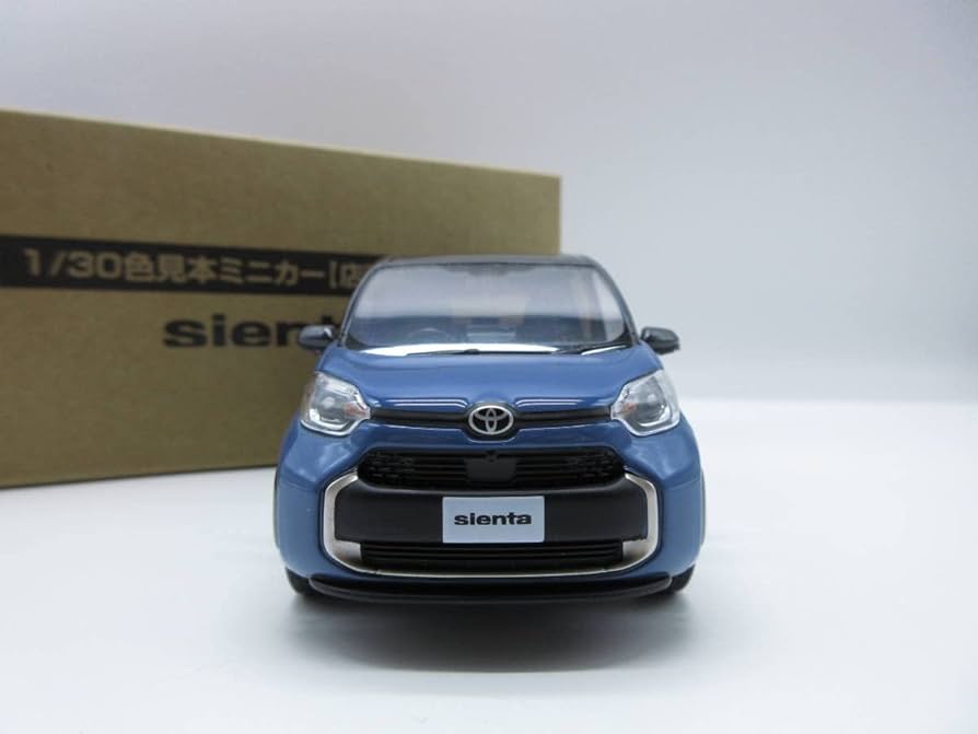 Amazon | 1/30 ミニカー 新型シエンタ 2022 非売品 カラーサンプル