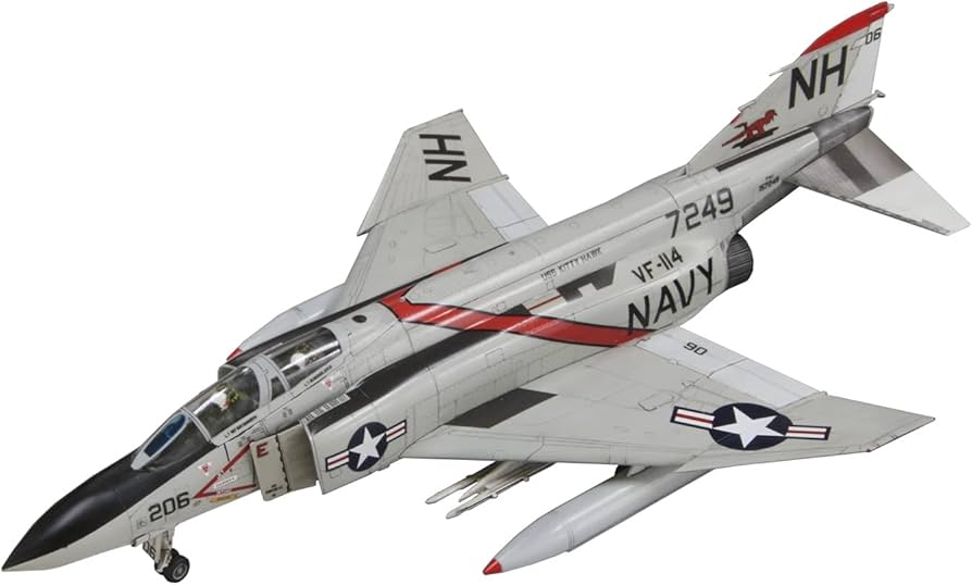 Amazon | ファインモールド 1/72 航空機シリーズ アメリカ海軍 F-4J