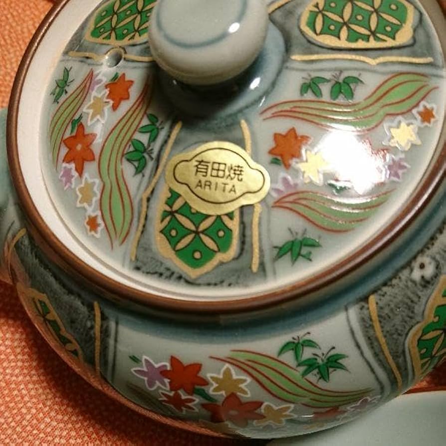 Amazon.co.jp: 昔の有田焼！急須！蓋付き湯飲み茶碗4個セット