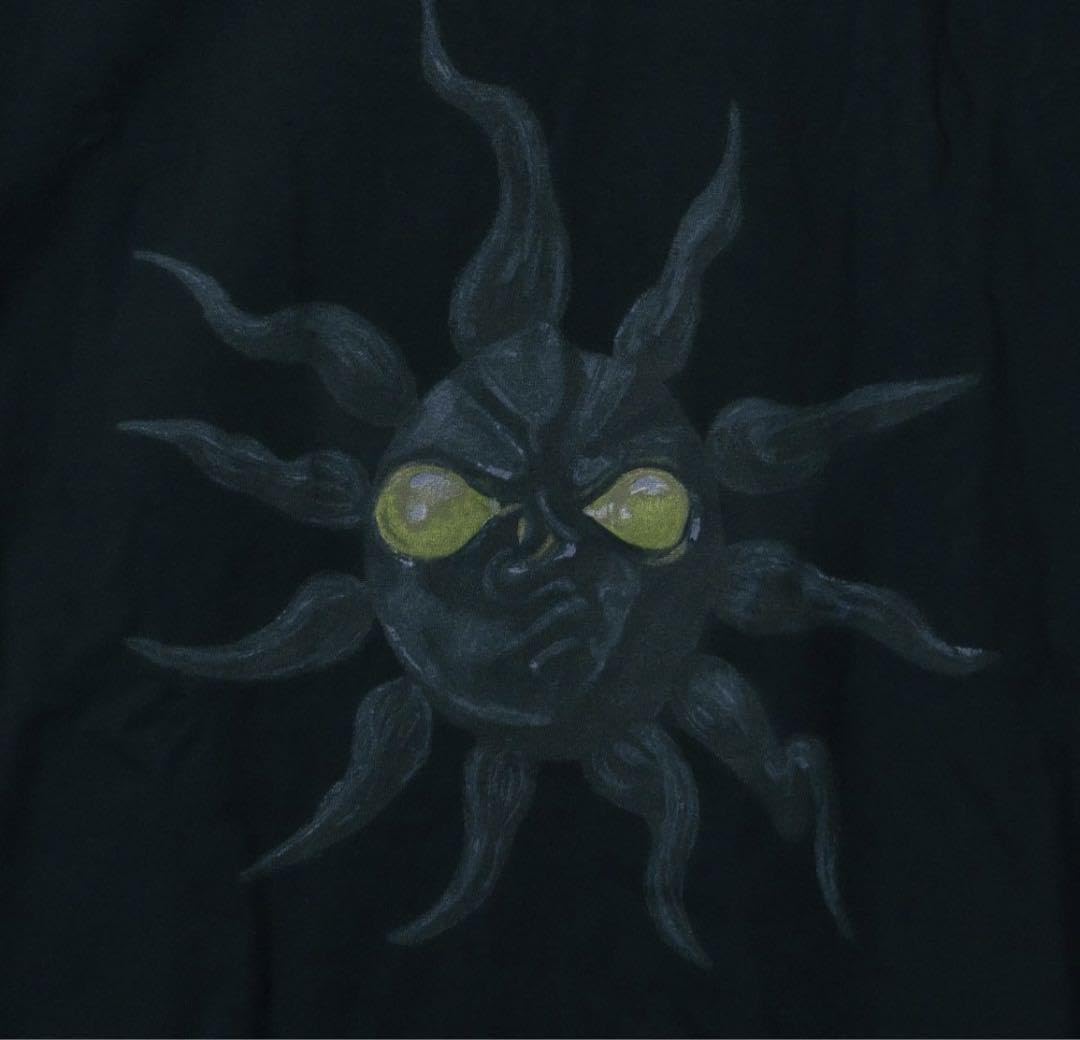 Amazon.co.jp: ブラックタローマン タローマン Tシャツ 岡本太郎 NF