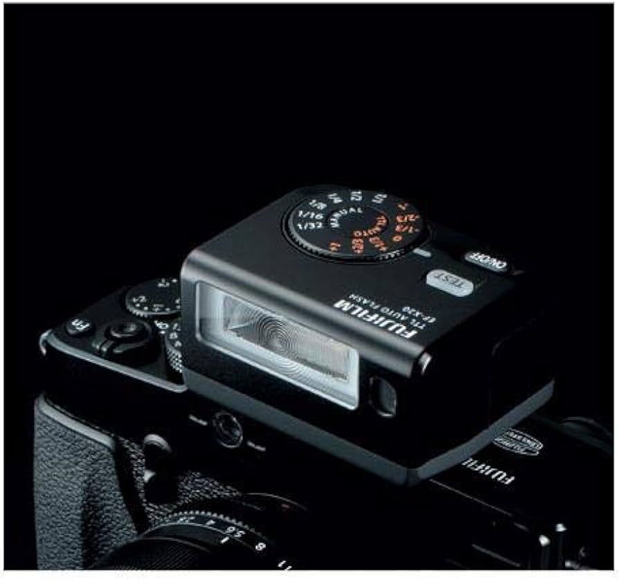 Amazon | FUJIFILM クリップオンフラッシュ EF-X20 | フラッシュ