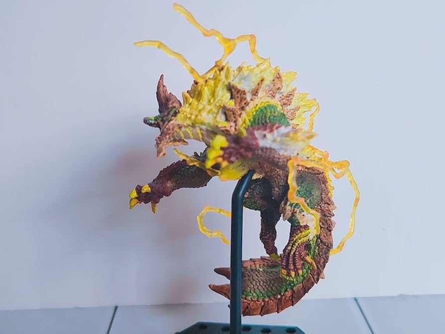 Amazon.co.jp: モンハン フィギュア 金雷公 ジンオウガ : ホビー