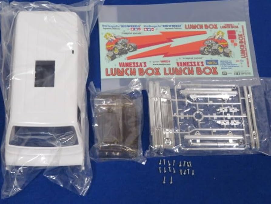 Amazon.co.jp: ランチボックス ボディパーツ 一式 タミヤ 1/12 : おもちゃ