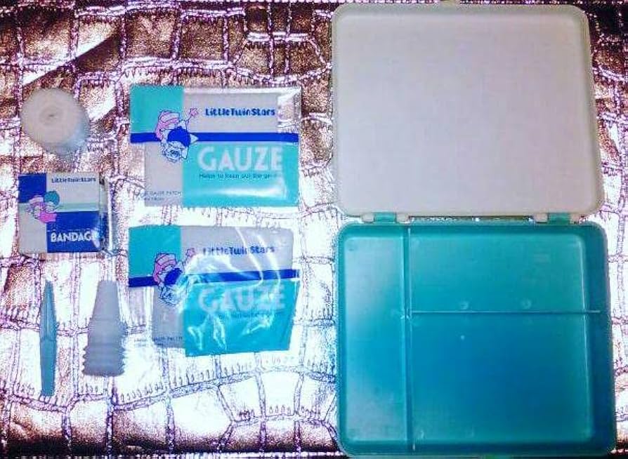 Amazon.co.jp: 1976年 キキララ 救急セット ケース ボックス 昭和