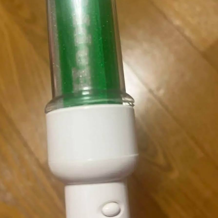 Amazon.co.jp: 超特急 タクヤ ペンライト 初代 2代目 生誕祭 : 産業