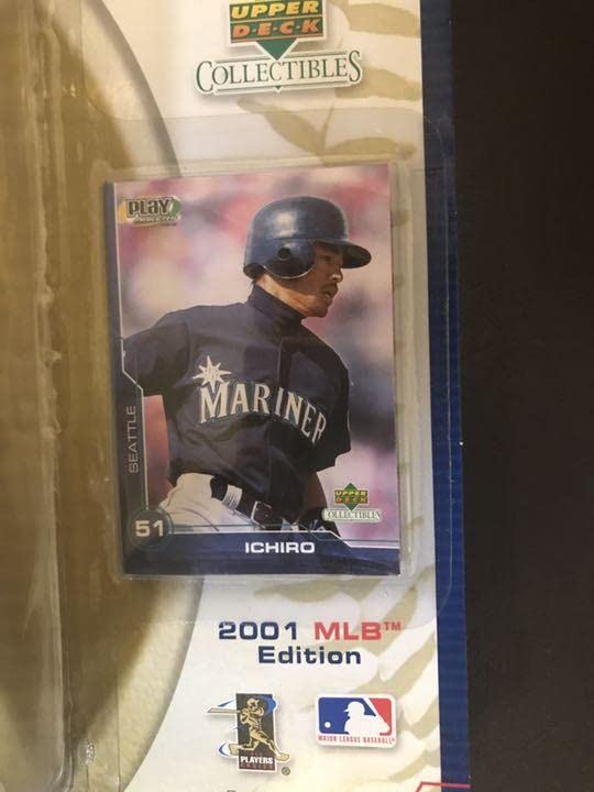 Amazon.co.jp: イチローバブルヘッド 激レア 2001ルーキー