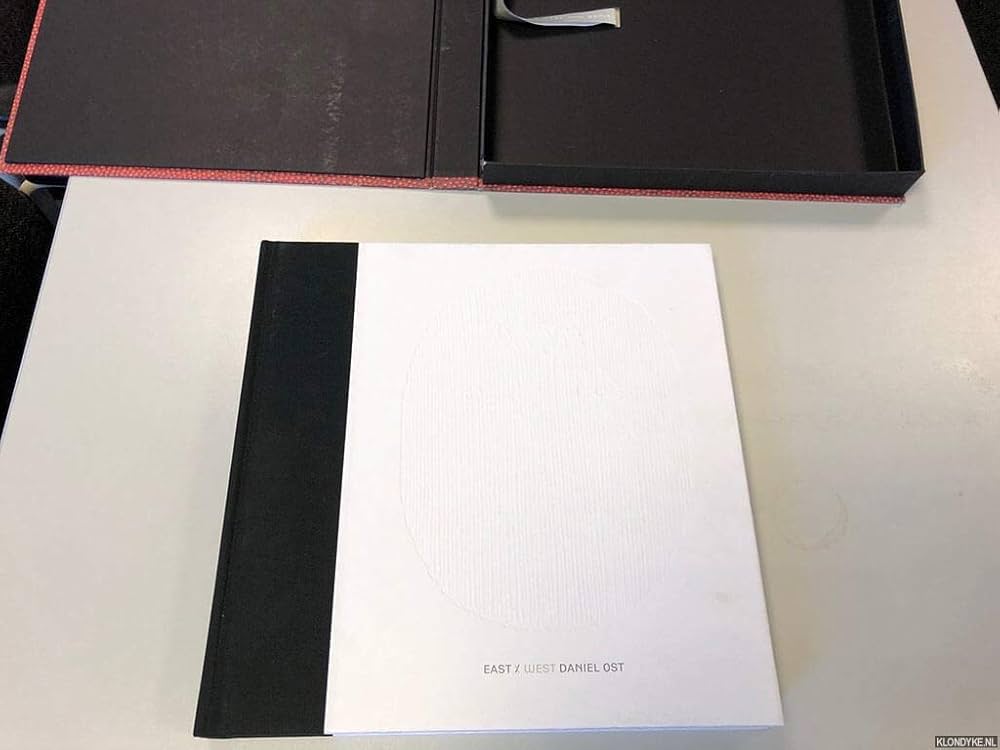 Amazon.co.jp: DANIEL OST EAST&WEST : DANIEL OST: 洋書