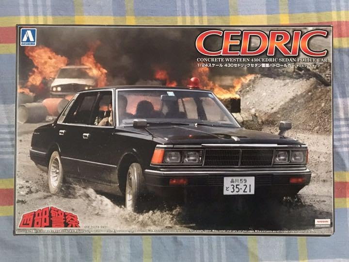 Amazon.co.jp: 西部警察 1 24 セドリック 430型 覆面パトカー w