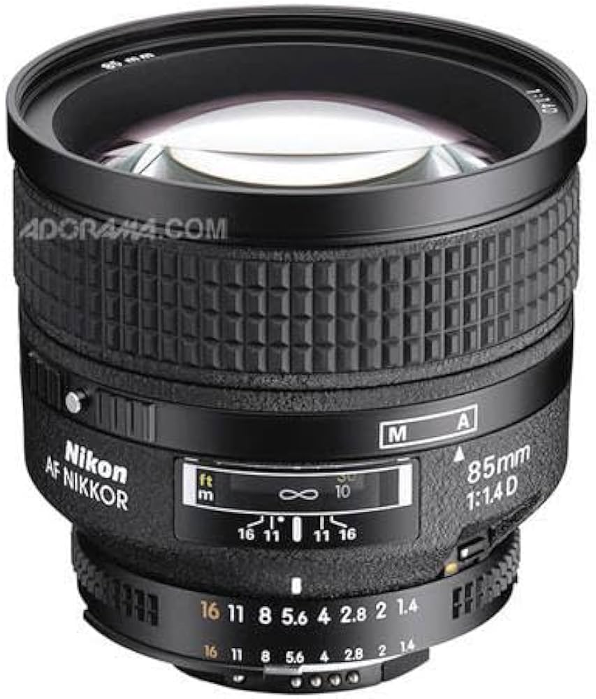Amazon.com : Nikon 85mm f/1.4D AF Nikkor Lens for Nikon Digital