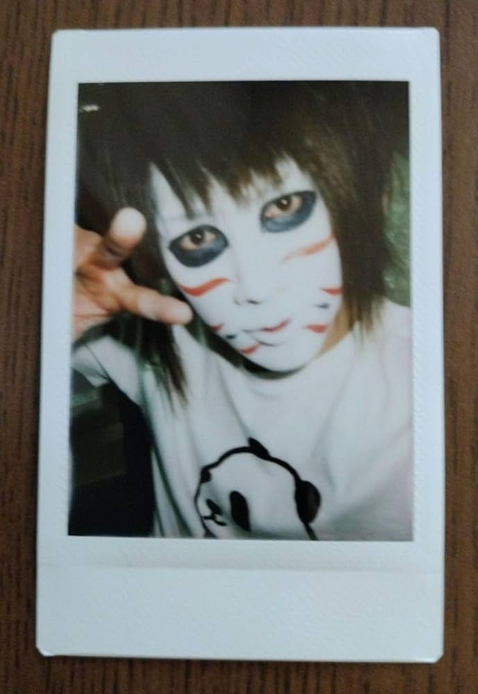 Amazon.co.jp: ゴールデンボンバー 樽美酒研二 チェキ 金爆 公式