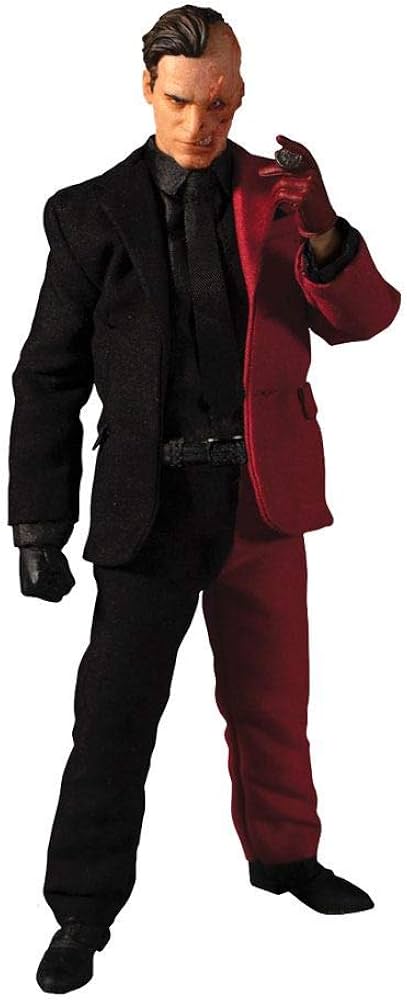 Mezco Batman Two-Face One:12 Collective Action Figure : Amazon.sg