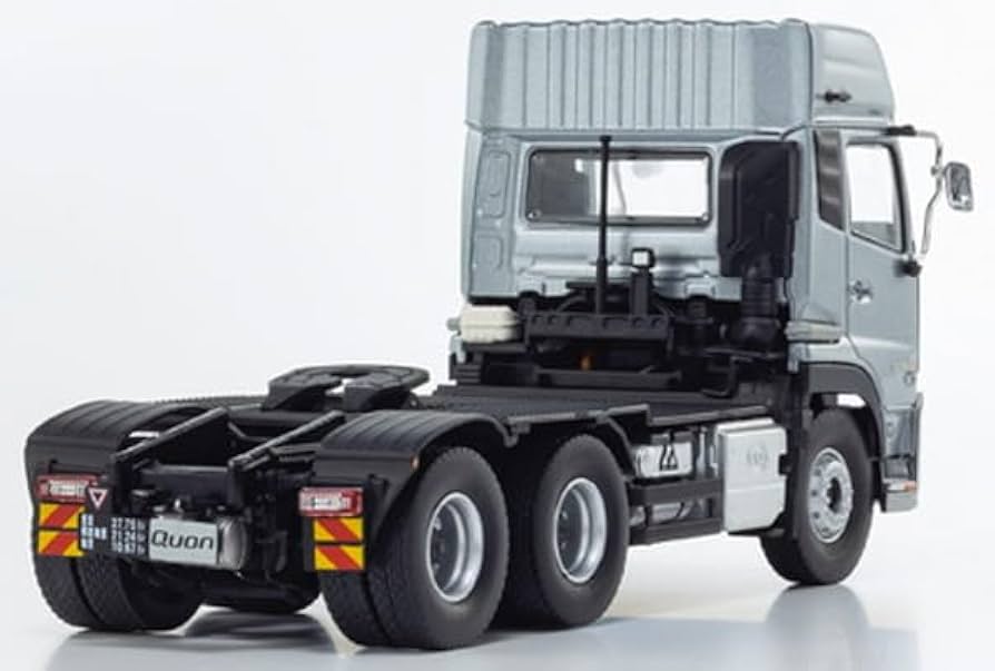 Amazon | 京商オリジナル 1/43 UD Quon GW 6 x 4 トラクター シルバー
