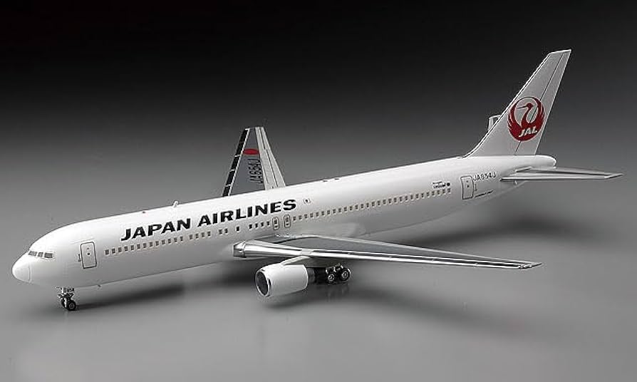 Amazon | 1/200 日本航空 ボーイング 767-300【ハセガワ 10713