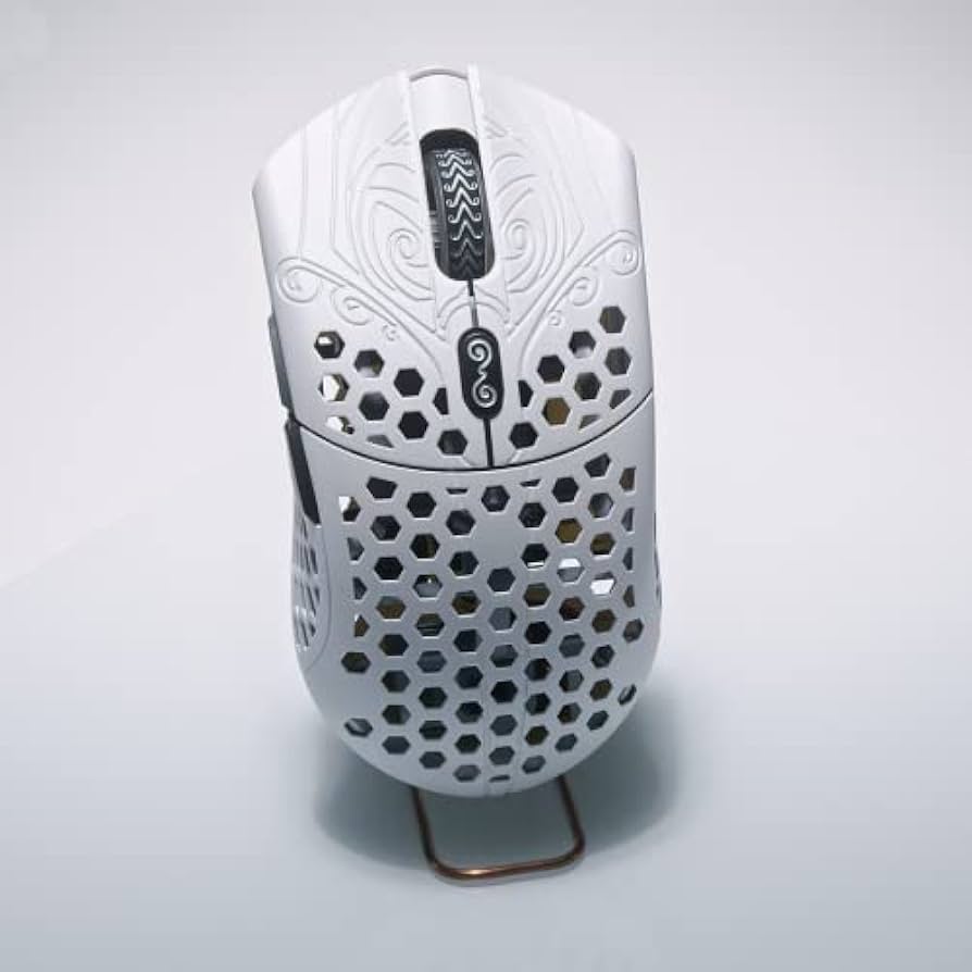 FinalMouse Starlight-12 Pegasus (Medium) : Amazon.ca: Video Games