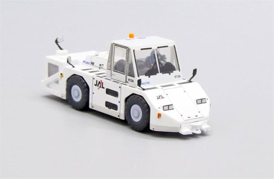 Amazon.co.jp: JC Wings 1/200 完成品 WT250E Airport Tug Truck 1/200