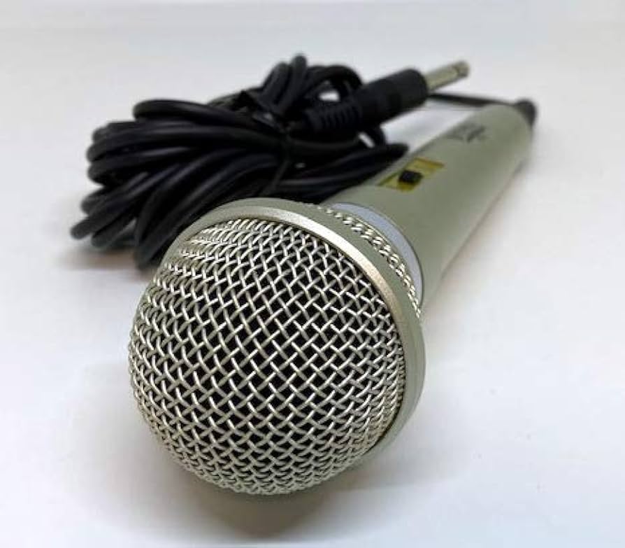 Amazon.co.jp: 1000曲内蔵パーソナルカラオケ 『オン・ステージ』 PK