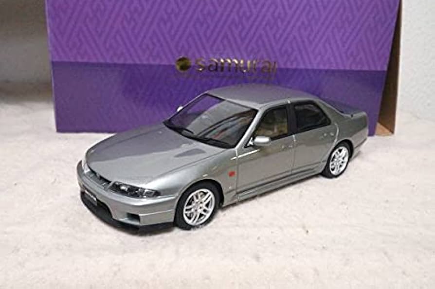 Amazon | 京商 サムライ 日産 スカイライン GT-R Autech Version 40th