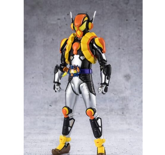 Amazon.co.jp: S.H.Figuarts 仮面ライダーヴラム プリンカスタム 全高