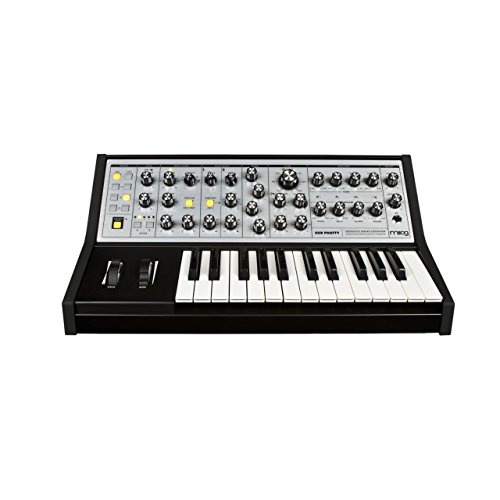 Behringer Model D がハード音源の入門機にオススメな3つの理由