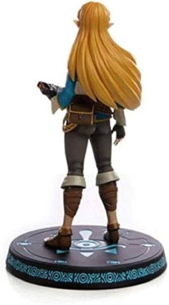 Amazon | First 4 Figures ゼルダの伝説フィギュア ブレスオブザ