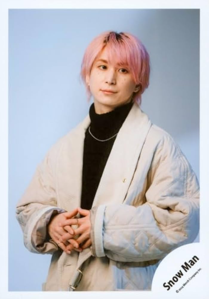 Amazon.co.jp: Snow Man 公式 生 写真（佐久間大介）SM03274 : ホビー