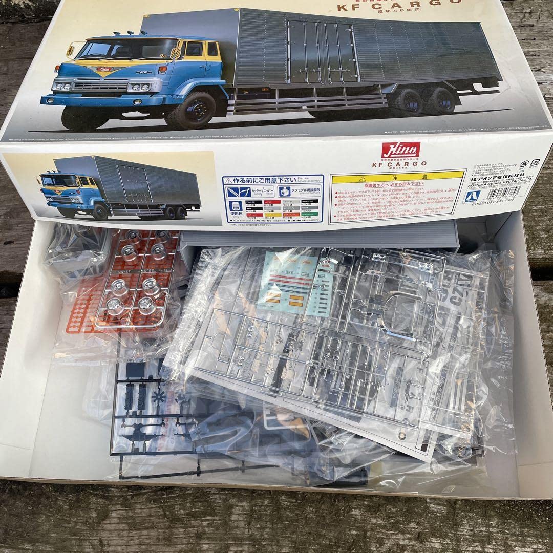 Amazon | アオシマ 日野KF デコトラ トラック野郎 | プラモデル 通販