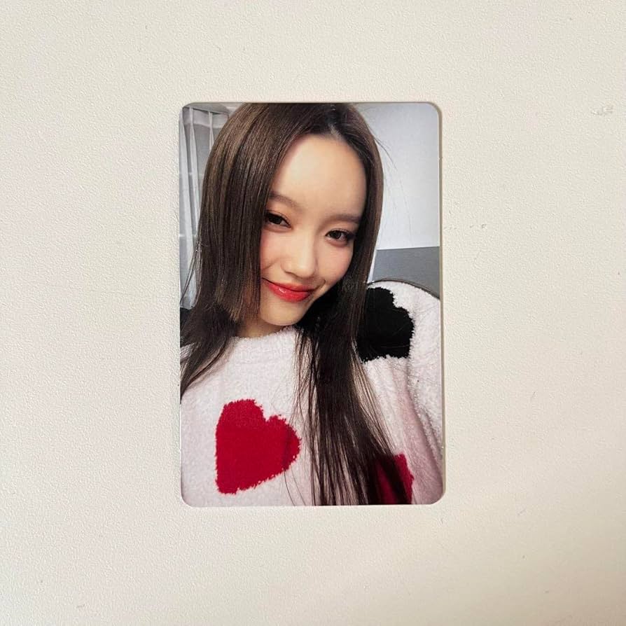 Amazon.co.jp: XG KCON チサ トレカ ファンクラブ限定 ホビー グッズ