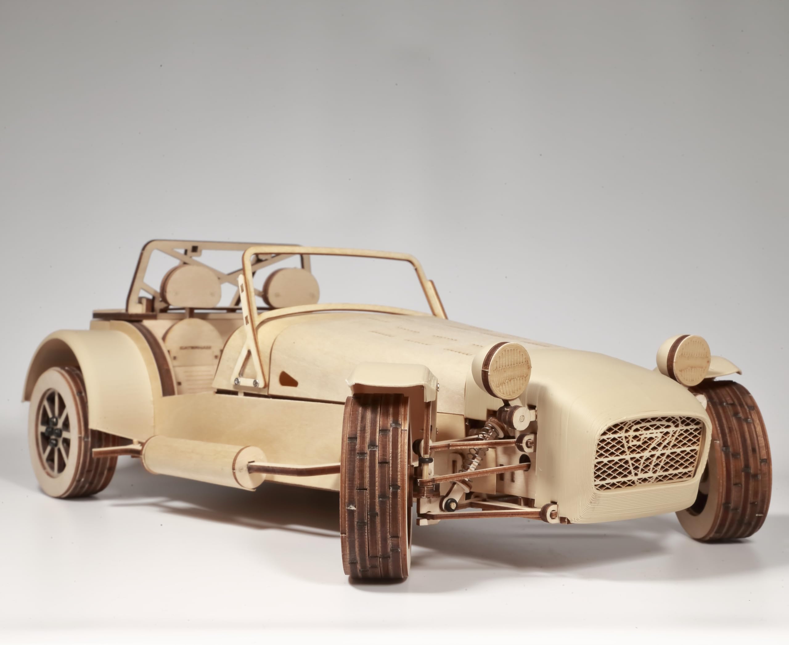 Amazon | ESTON Craft 木製模型 組立キット ケータハム セブン 1:10