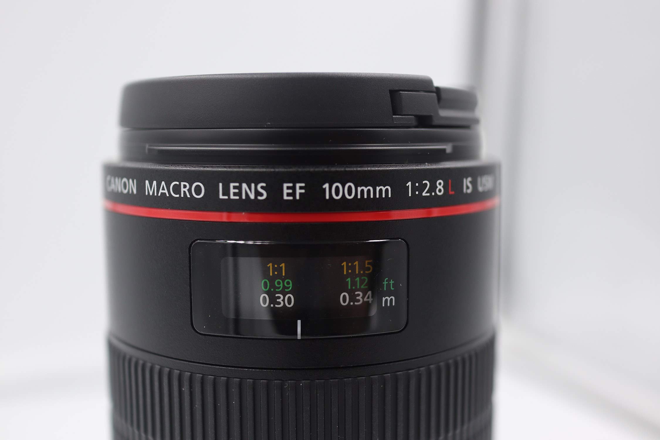 Canon EF 100mm f/2.8L is USM Macro Lens for Canon Digital SLR