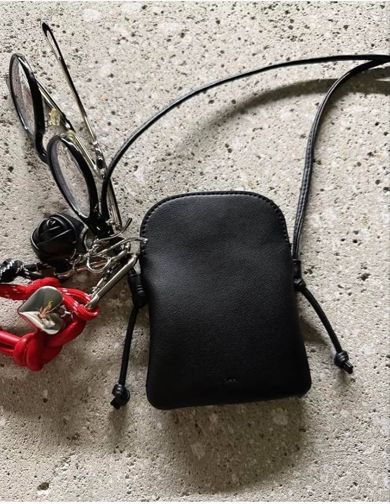 Amazon.co.jp: ORR （オル）韓国 ノベルティ レザーミニバッグ