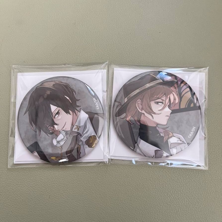 Amazon.co.jp: 文豪ストレイドッグス 10周年 春河35 缶バッジ 太宰治