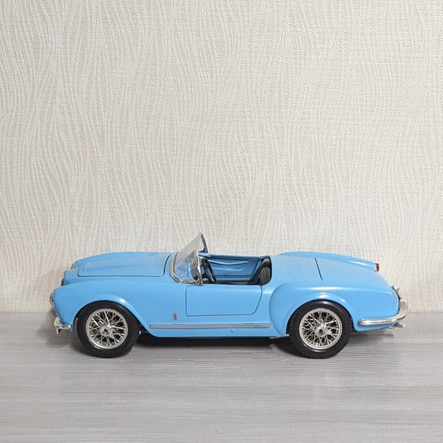 Amazon | Bburago 1/18 LANCIA Aurelia B24 Spider 1955 ランチア