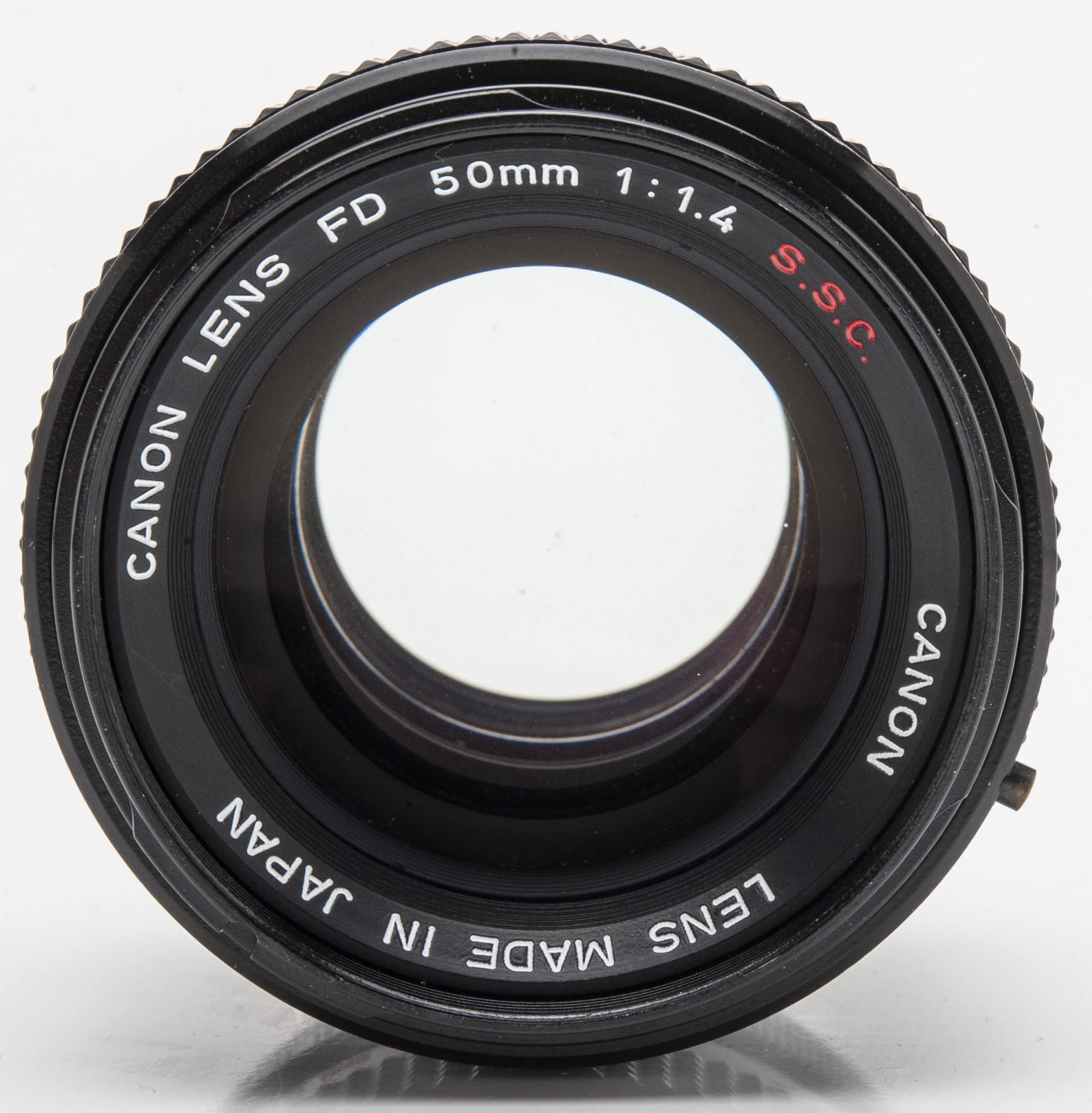 Amazon.com : Canon FD 50mm f/1.4 1.4 Manual Focusing Lens for