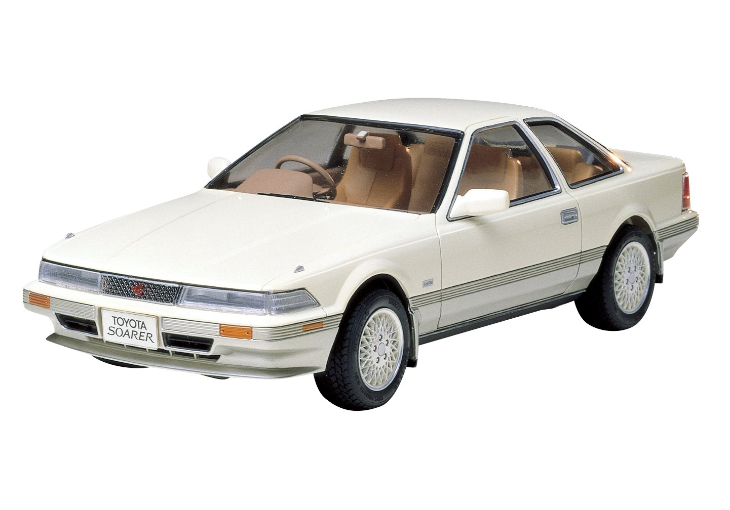 Amazon.com: Tamiya 24064 1/24 Toyota Soarer 3.0 GT Kit : Toys & Games