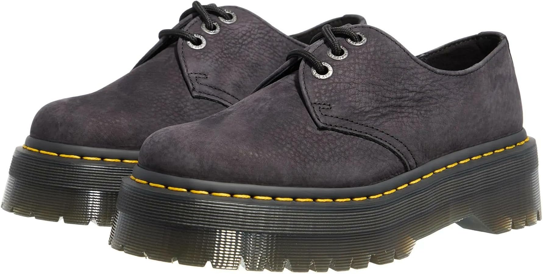 Dr. Martens Unisex-Adult 5-Eye Style 8053 Quad, Black, 8 Women/7