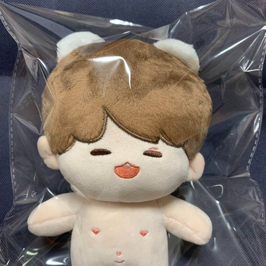 Amazon.co.jp: ユンギ ぬいぐるみ 20cm マスター bts : おもちゃ