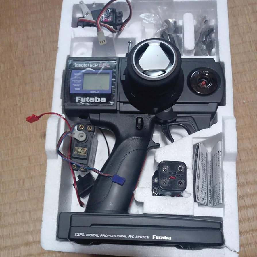 Amazon.co.jp: フタバプロポメガテック2PL : おもちゃ